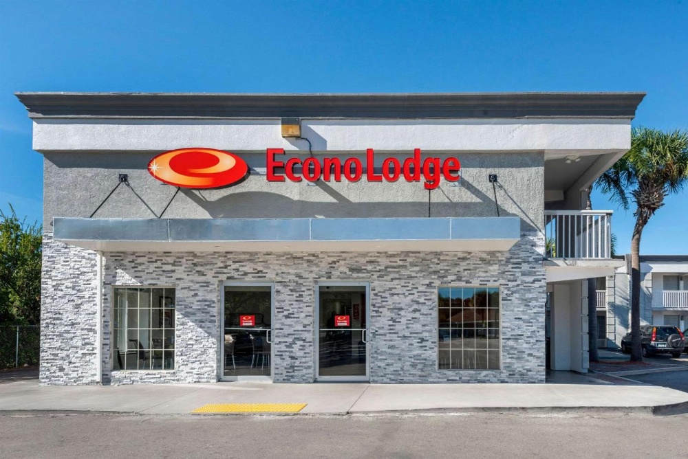 Econo Lodge Airport At RJ Stadium Main image